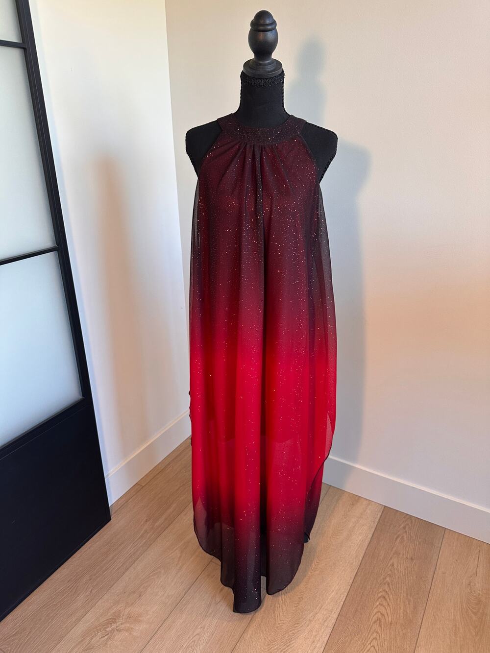 Venus Dazzling Sparkle Red and Black Halter Dress with Mid Slip Size Large